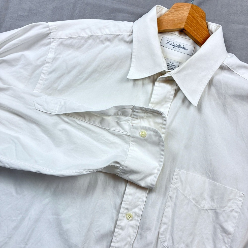 Brooks Brothers Makers Dress Shirt 16 33 White Cotton Pocket Classic USA Y2K